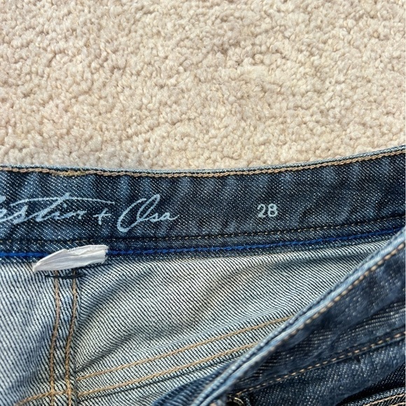 Martin + OSA women’s denim shorts size 28 - Picture 9 of 10